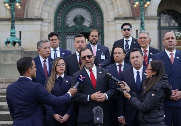 Venezuelan Foreign Minister Yvan Gil giving statements to the press after the first day of the ICJ hearings on the Essequibo territory dispute. Photo: Venezuelan Ministry of Foreign Affairs.