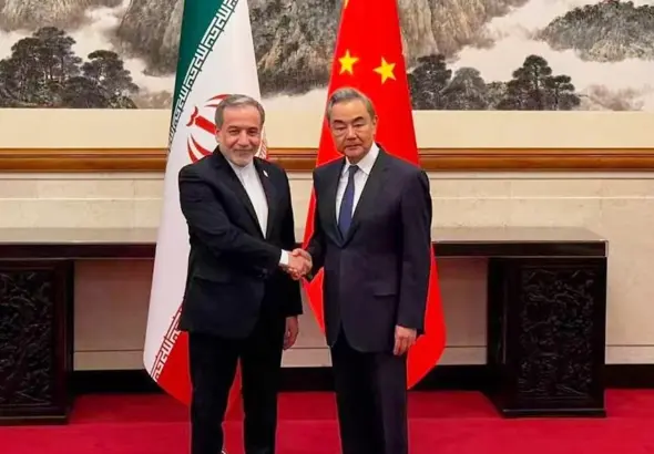 In this photo released by the Telegram channel of Iranian Foreign Minister Abbas Araghchi, China's Foreign Minister Wang Yi (right), meets with Iran's Foreign Minister Abbas Aragchi in Beijing, China, May 6, 2026. Photo: Telegram Chanel of the Iranian Foreign Minister via AP.