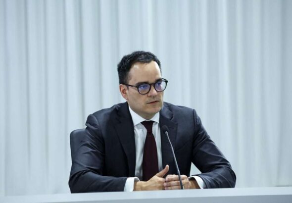 Venezuelan Minister of Economy and Finance Calixto Ortega during his interview on VTV. Photo: VTV.