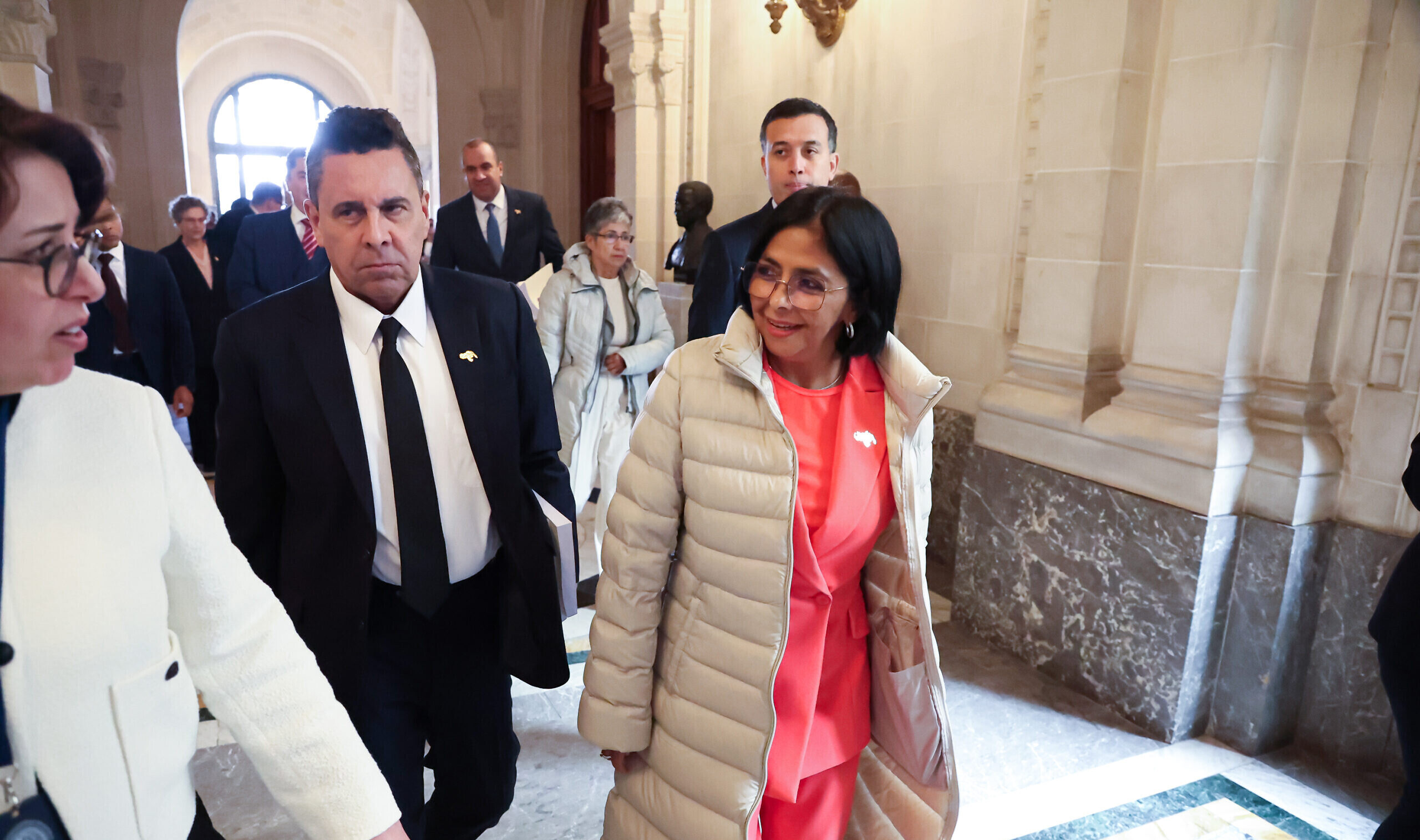 Venezuela Appoints Samuel Moncada as Ambassador to France (+Delcy Rodríguez Approval Ratings)