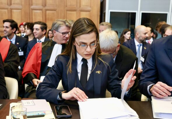 Venezuela's Attorney General Arianny Seijó providing evidence to ICJ. Photo: LaIguanaTV.