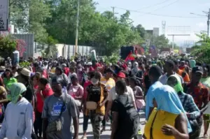Haitian workers demand a change in government. Photo: EFE.