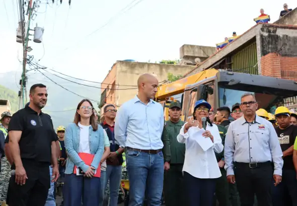 The acting president of Venezuela, Delcy Rodríguez, expresses solidarity and support for the people of Colombia after a 7.4 magnitude earthquake struck the country, August 10, 2026. Photo: Presidential Press.