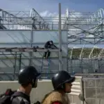 Reconstruction work undergoing at the Simón Bolívar International Airport in Maiquetía, La Guaira state, following the damage sustained in the June 24 earthquakes. Photo: EFE.