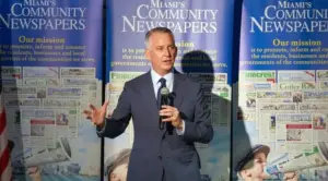 Florida Democratic Governor candidate David Jolly speaks during an event in Miami on Thursday, August 20, 2026. Photo: Alberto Boal/EFE.