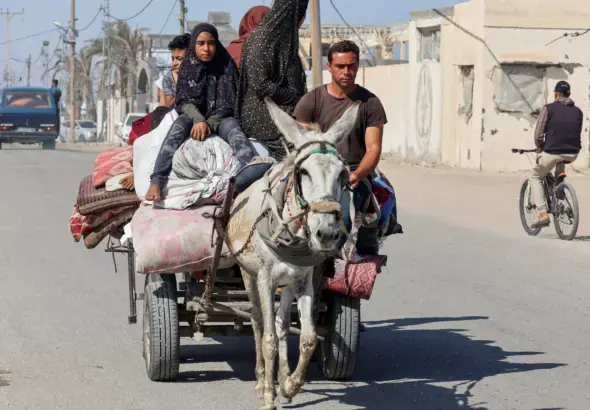 Rubble and destruction in the Gaza Strip, with Palestinians searching for bodies amid the debris. Photo: Palestine Will Be Free.