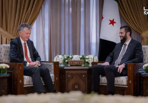 A photo of the meeting between UK National Security Advisor Jonathan Powell and Syrian leader Ahmad al-Sharaa, with Foreign Minister Asaad Al Shaibani also present, as described in the article. Photo: Vanessa Beeley/file photo.