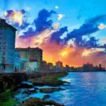 The famous Malecón seawall and coastal skyline at sunset in Havana, Cuba. Photo: teleSUR/File photo.
