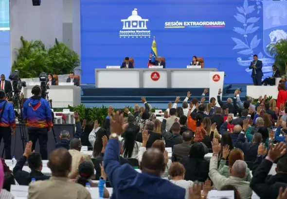 Extraordinary session of the National Assembly held on September 1 at the Parque Bolívar Convention Center in Caracas. Photo: Fausto Torrealba/AVN.